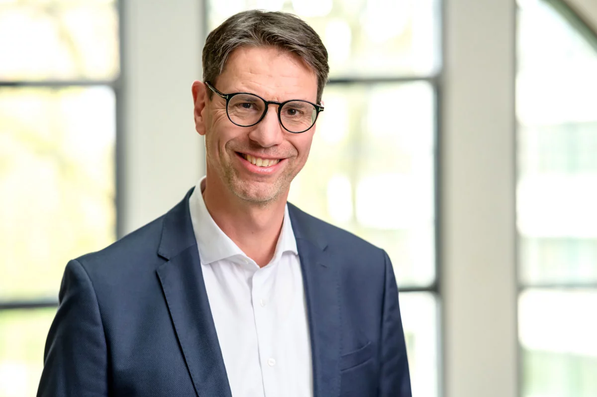 Portrait von Dr. Robert Greb