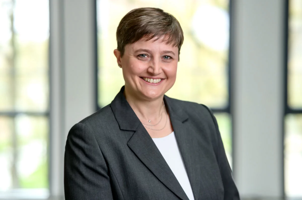Portrait von Sandra Wimmer